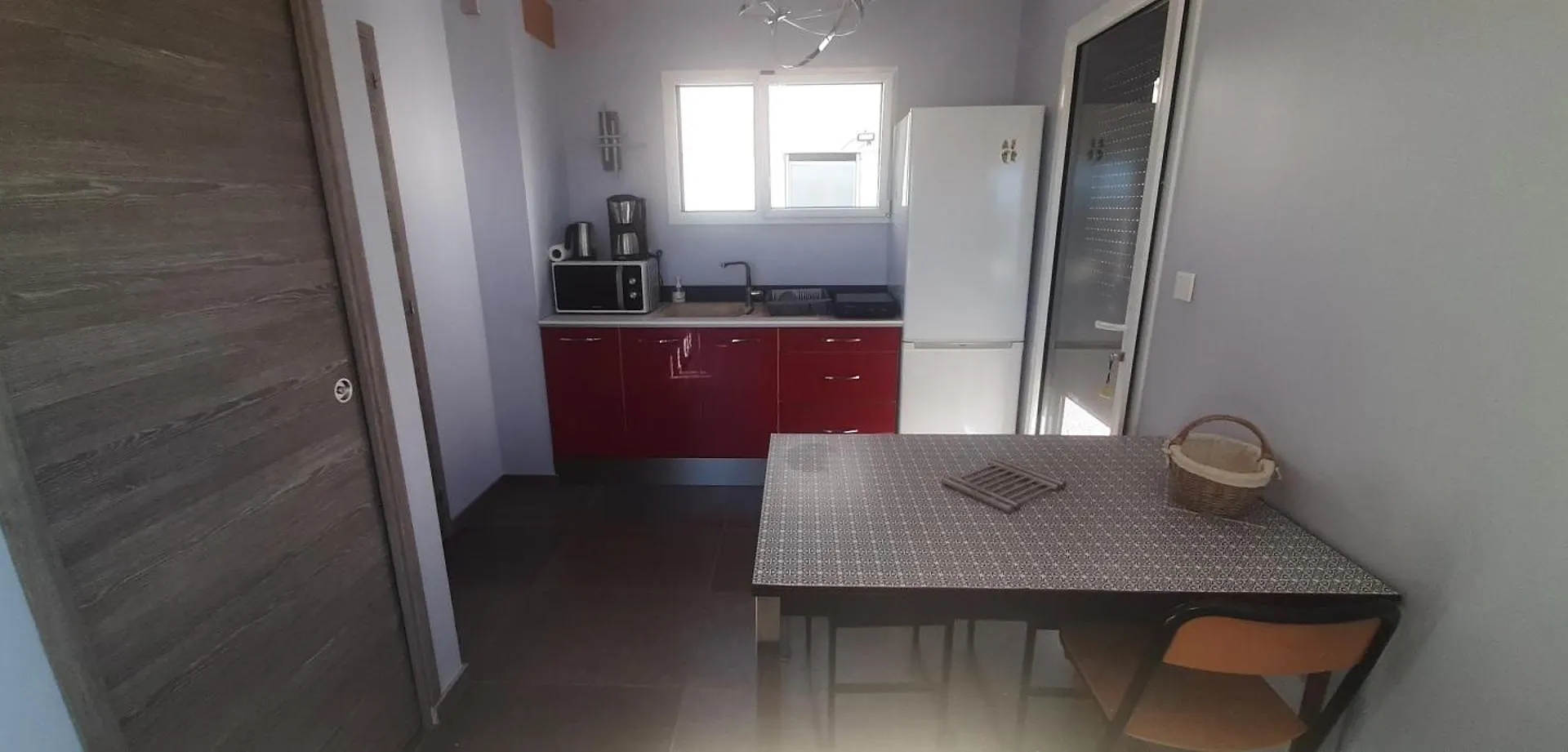Studio Independant De 28 M2, Avec Vue Magnifique. Chazay-d'Azergues