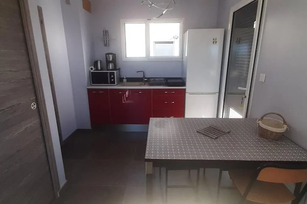 Studio Independant De 28 M2, Avec Vue Magnifique. Chazay-d'Azergues Apartment